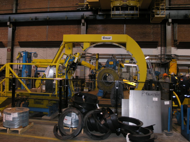 FULLY AUTOMATIC STEEL STRAPPING MACHINES: AP 112 COIL/FLAT STRAPPING-32