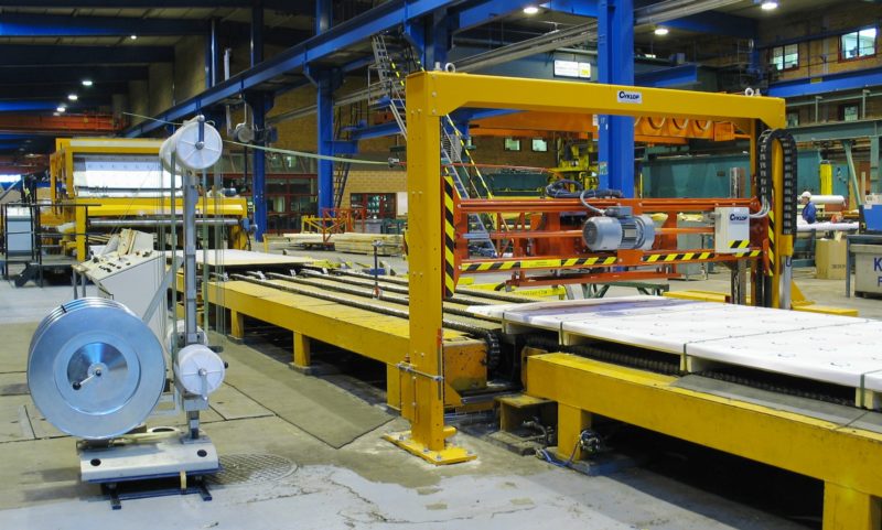 FULLY AUTOMATIC STEEL STRAPPING MACHINES: AP 112 COIL/FLAT STRAPPING-32